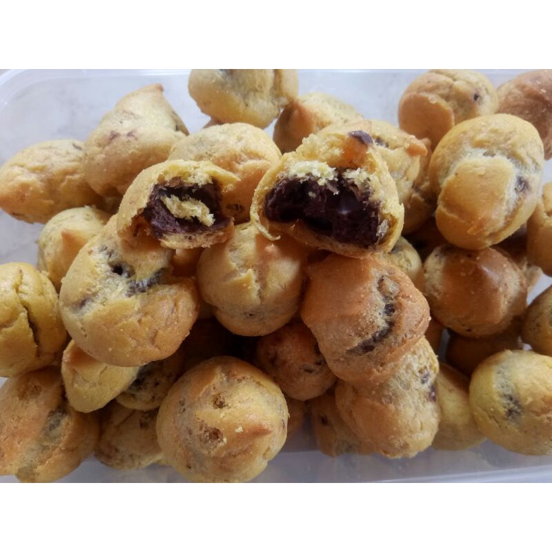 

KUE SUS KERING ISI COKELAT/CEMILAN MURAH/KUE LEBARAN