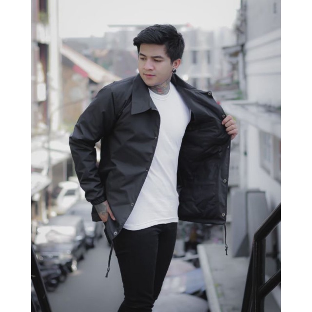 Jaket Coach Erigo Pria Relax Hitam Big Size XXL