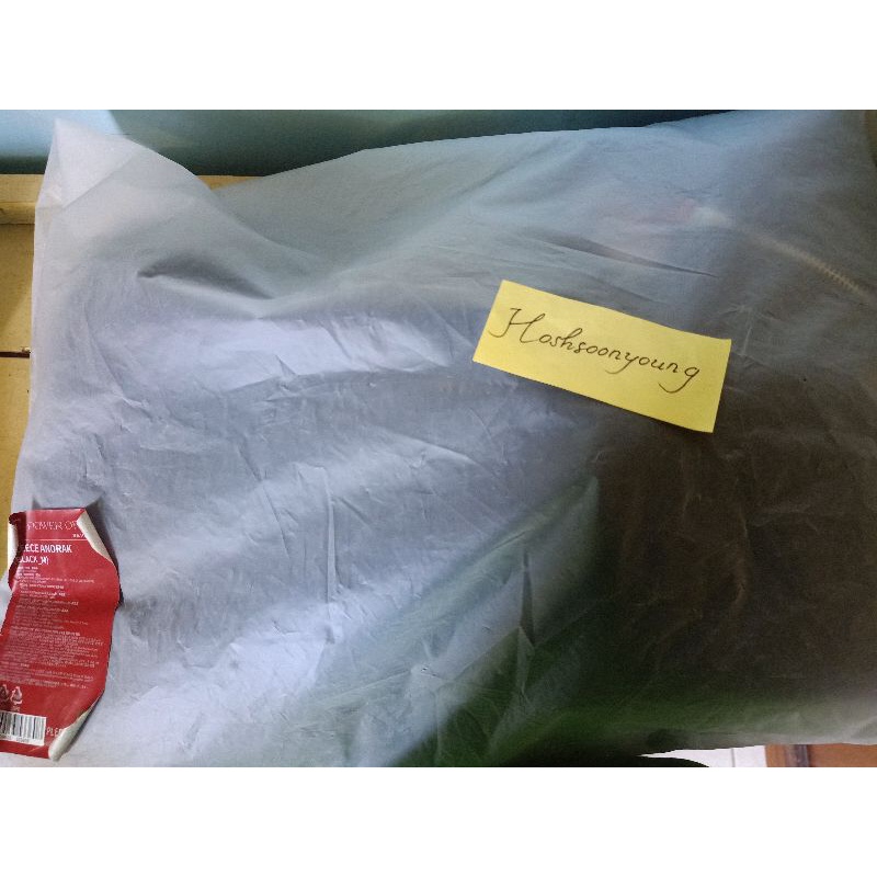 (BOOKED) Anorak jacket power of love pol seventeen