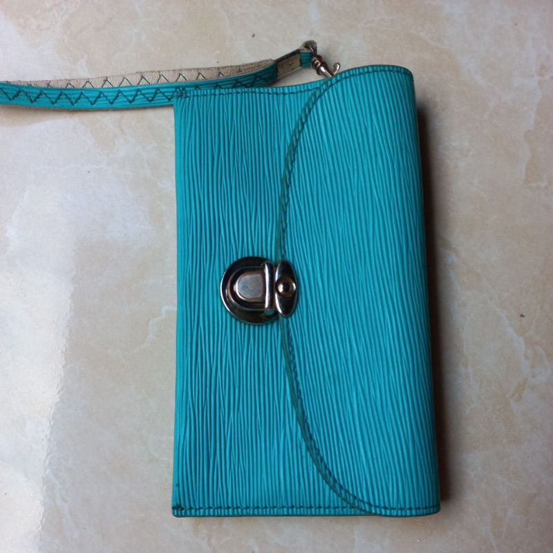 bellezza dompet original