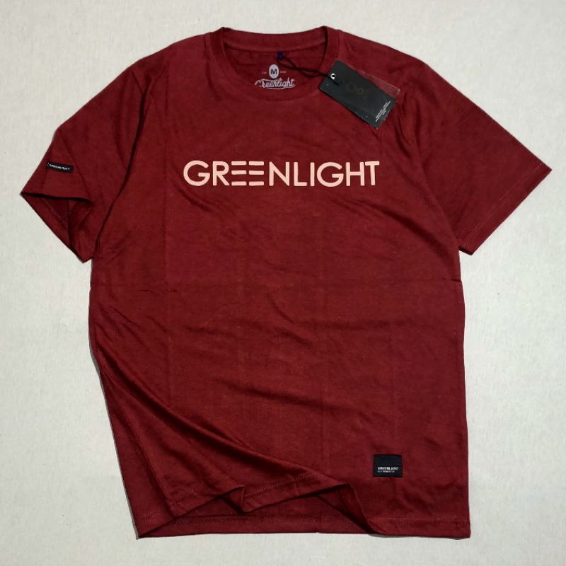 PROMO KAOS DISTRO GREENLIGHT FREE STIKER T-SHIRT PRIA SIZE M L XL WARNA HITAM 0401 MOTIF TERBARU