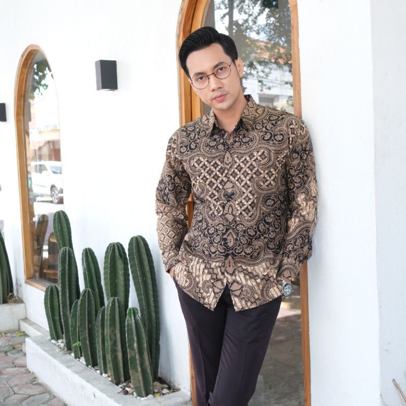 Baju Kemeja Batik Pria Lengan Panjang Slim Fit Premium Modern Full Furing Katun Halus SYAHUDA