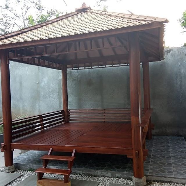 Jual Gazebo Ukuran 3x3 Meter Bahan Kayu Kelapa Atap Sirap Kayu Ulin