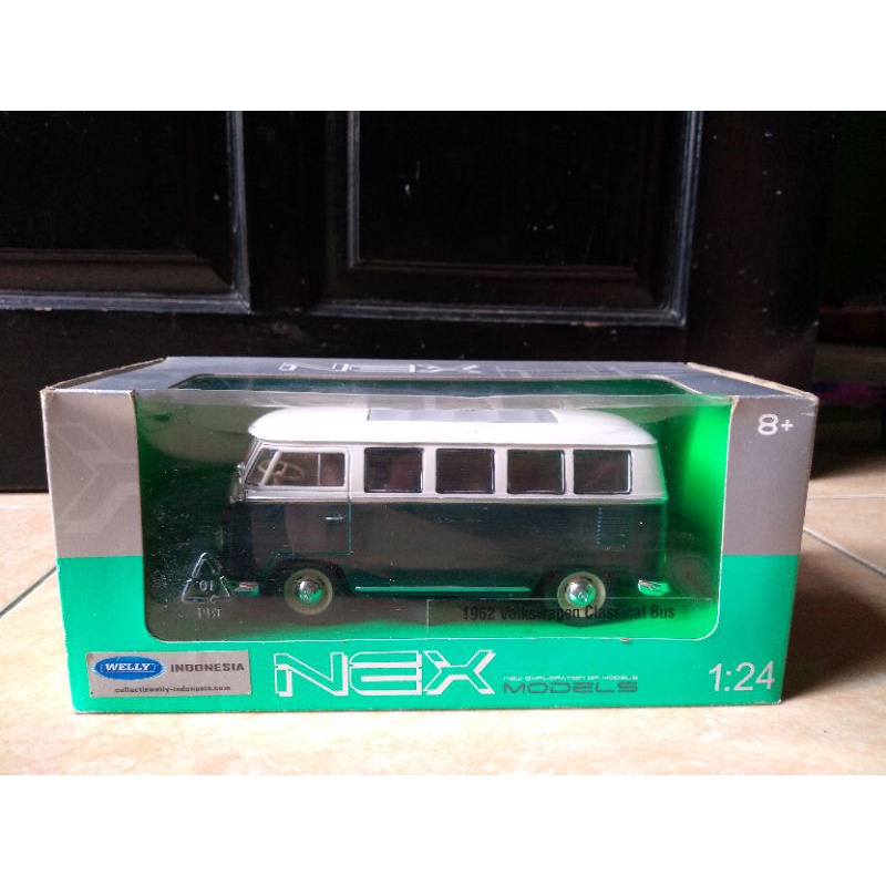 Welly Nex 24 1962 VW Clasical Bus