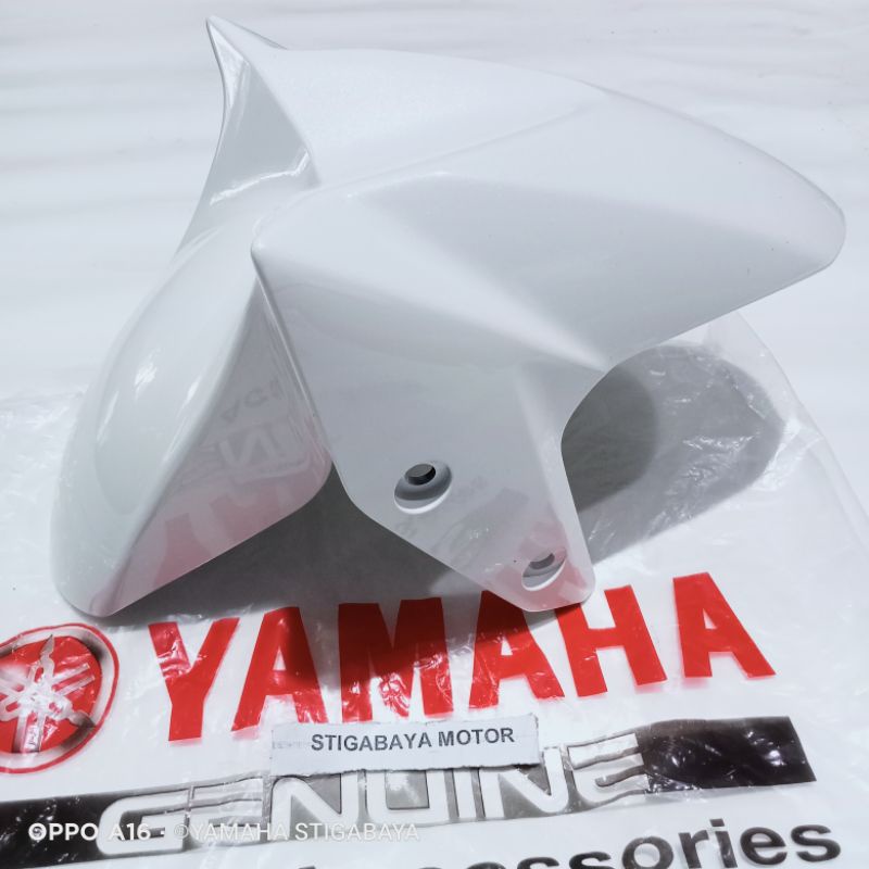 spakbor depan Yamaha nmax warna putih slebor depan nmax lama warna putih original