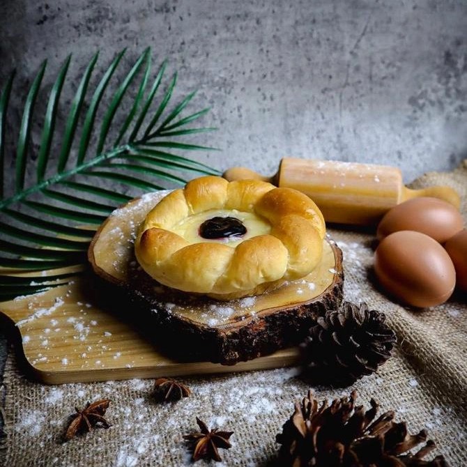 

Roti blueberry cream cheese / bread / blueberry and cheese roti manis