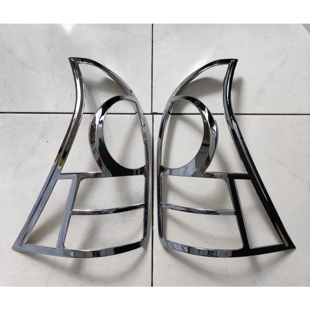 Garnish/Cover Lampu belakang All New Avanza/Xenia  2012-2015 Chrome