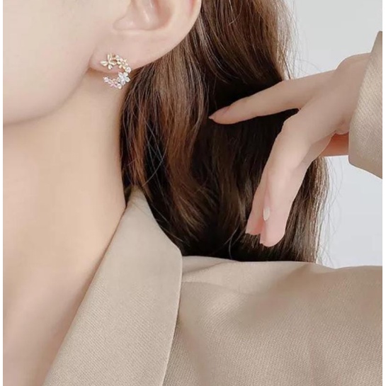 Anting anting wanita korea terbaru