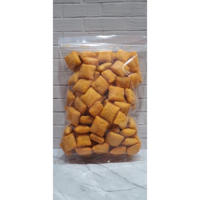 

PILLOW KEJU PASTA COKLAT / SNACK BANTAL KEJU 125gr