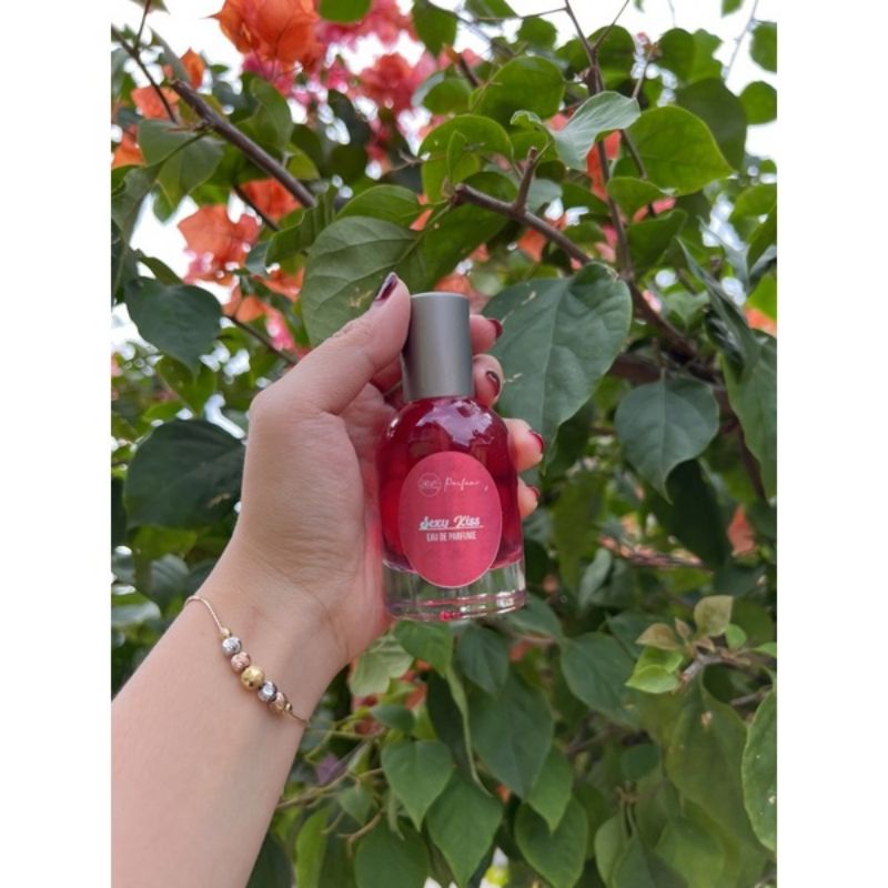 parfum fuji lesty sexy kissby rana Pratiwi