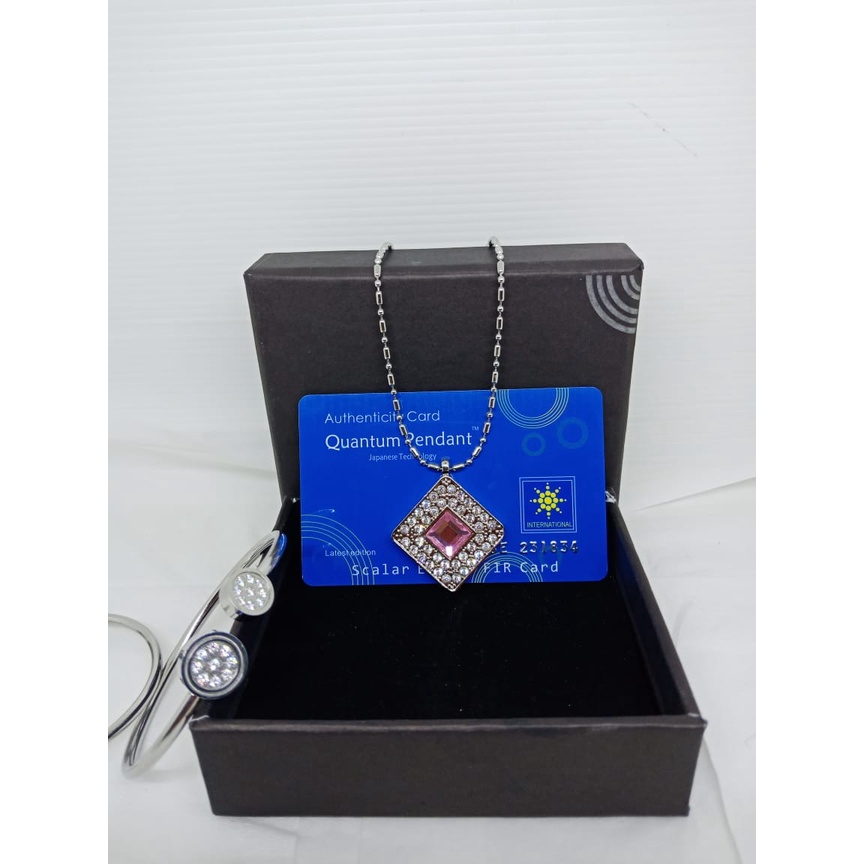 [PROMO TERBARU] 1 SET Kalung Kesehatan Quantum Pendant Permata Bio Energy - Gelang + Kalung+ Box + Sertifikat Card - COD [ Bayar di Tempat ]