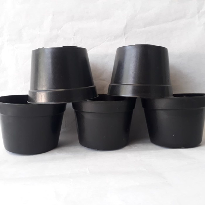 pot 10 cm hitam, pot 10 harga pabrik, pot murah bagus, pot grosir