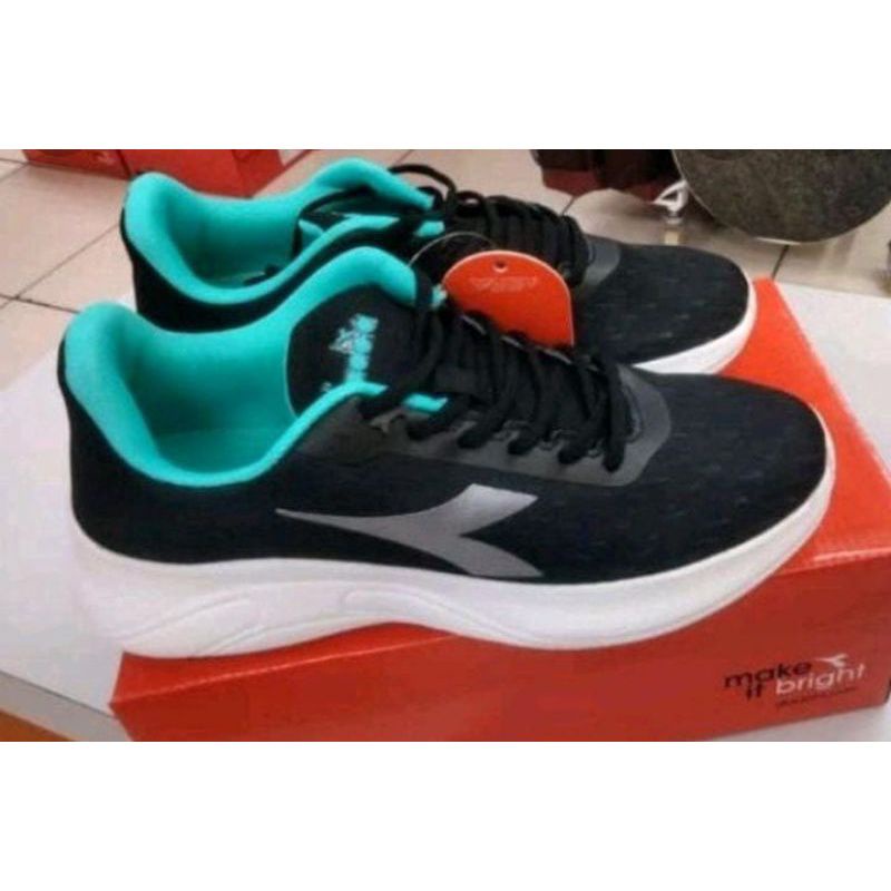 DlADORA EXILES WOMEN'S RUNNING SHOES BLACK