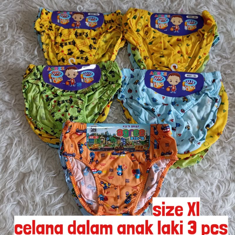 celana dalam anak laki umur 4-11 tahun harga 3 pcs  bahan catton halus