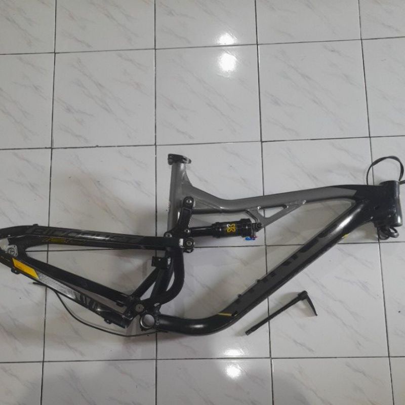 frame thrill ricochet elite t120