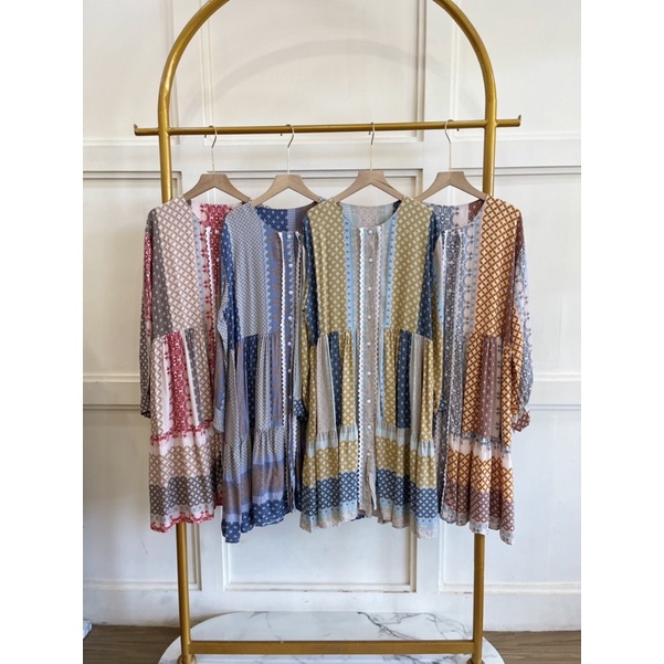 B1187 // B1188 Tunik Motif Renda