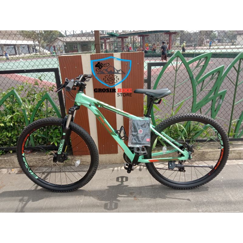 Sepedah Gunung Polygon Cascade 4 2021
