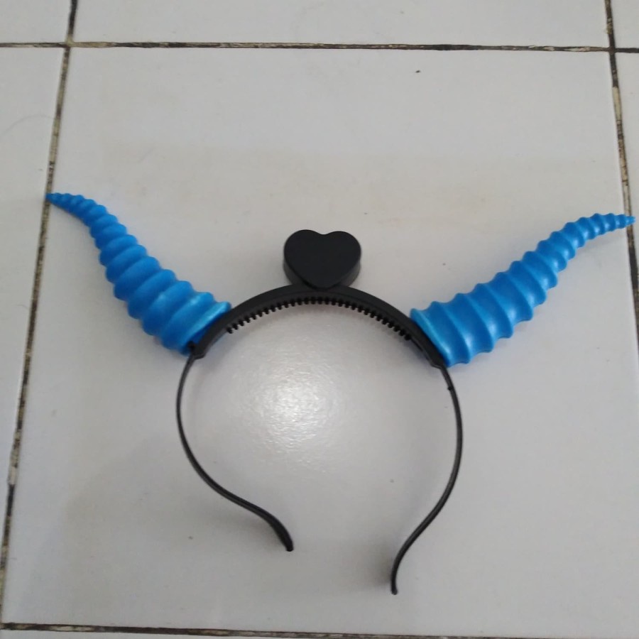 Tanduk warna warni lampu bando Halloween