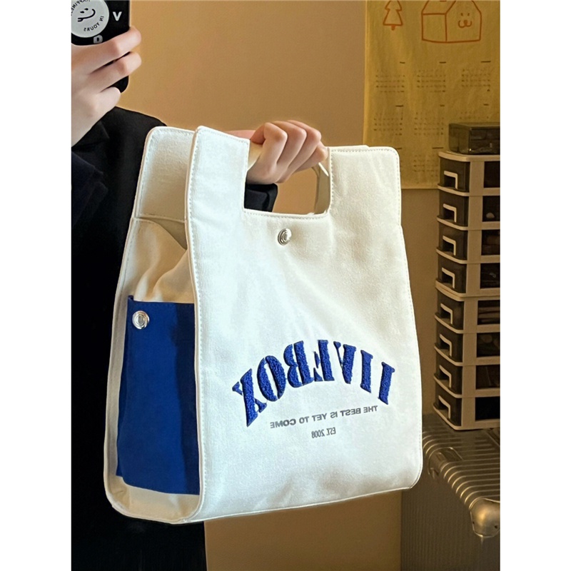 ﺴ♟♞Sera College Style Messenger Bag Wanita 2022 Kasual Baru Jepang Komuter Tas Bahu Siswa Kelas Portabel Tas Kanvas