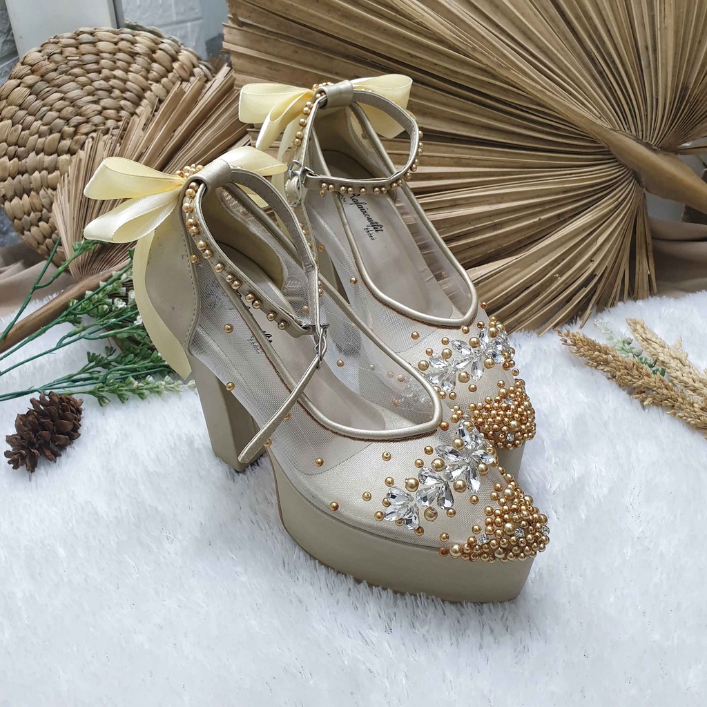 Sepatu wedding pesta cantik mingka gold 12cm tahu