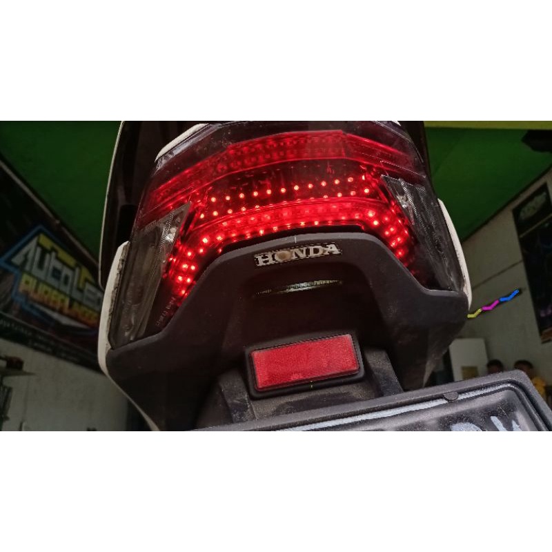 stoplamp running PCX 160