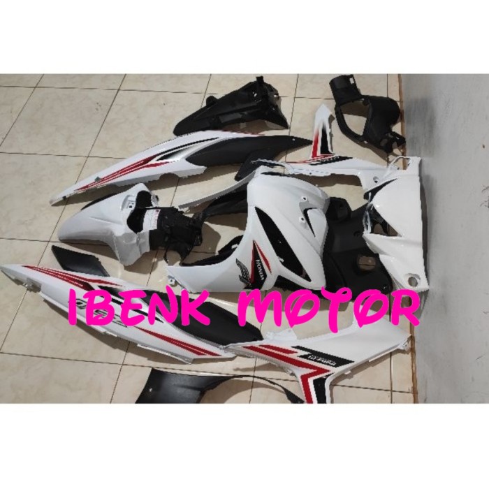 Full Body Revo Fit Fi/Full Body Set Revo Fi Putih