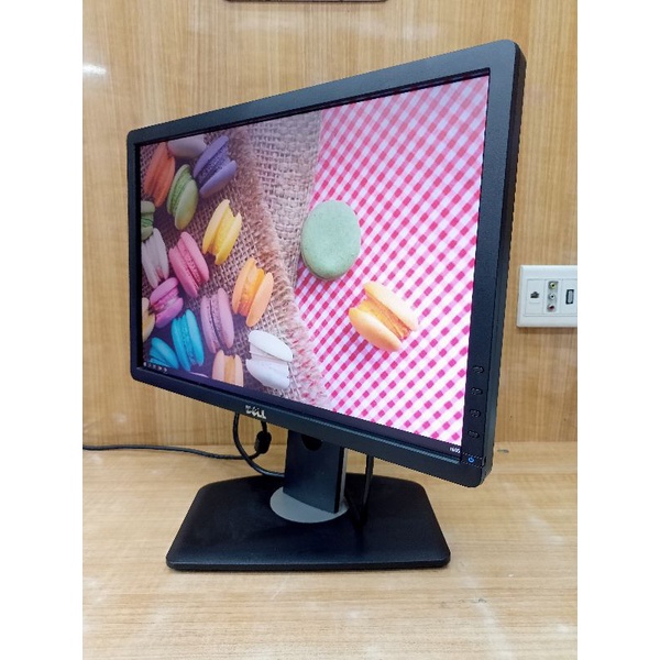 Monitor LCD 19 Inch Wide Dell P1913b Layar Super Bening Like New