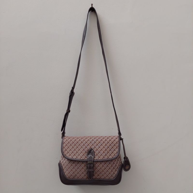 Tomboy Wiz sling bag