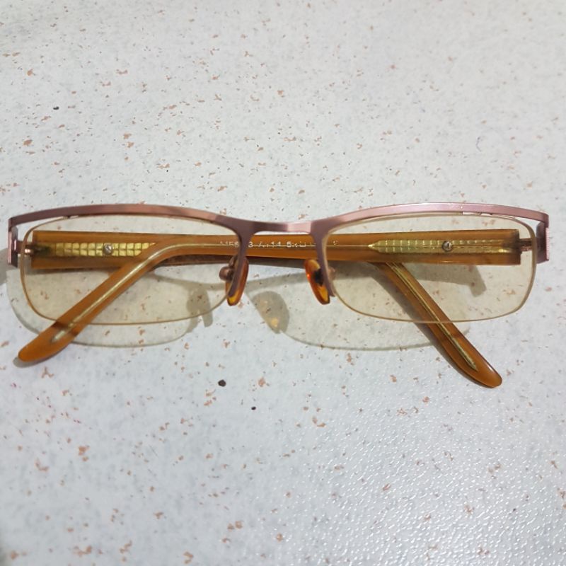 Kacamata original asli Elle