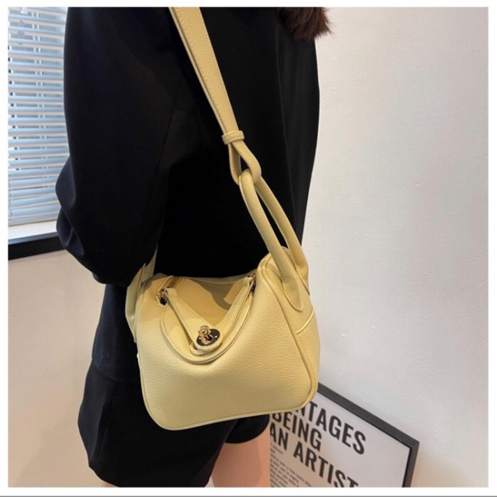 TAS SELEMPANG WANITA OIKO PREMIUM SMALL NINDI SLING BAG