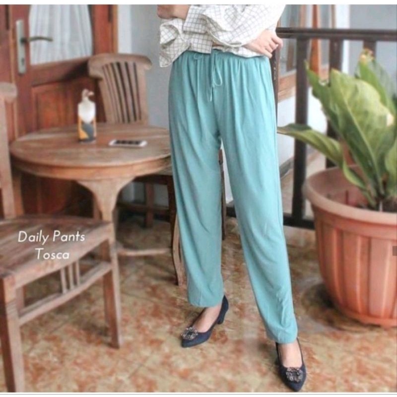 BAGGY PANTS MERK CELLIA/CELANA HAMIL