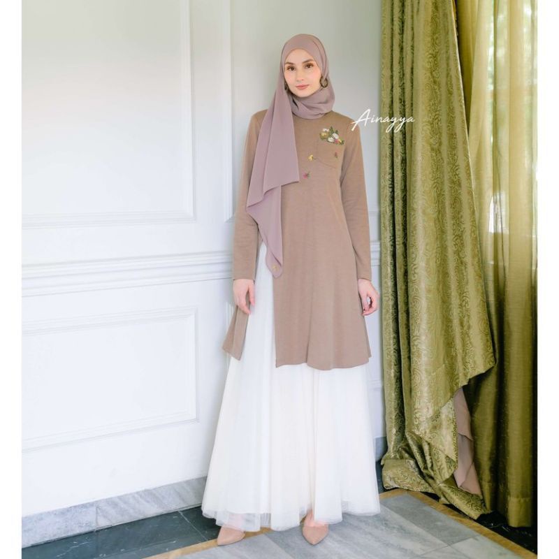 NEW CLEMIRA DRESS MOCCA BY AINAYYA ID Size S
