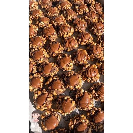 

NUTELLA BOMB | NUTELLA COOKIES | KUE KERING NUTELLA | COOKIES NUTELLA KACANG | KUE LEBARAN | KUE KERING LEBARAN | HAMPERS LEBARAN | PARCEL LEBARAN | KUE KERING MURAH PREMIUM