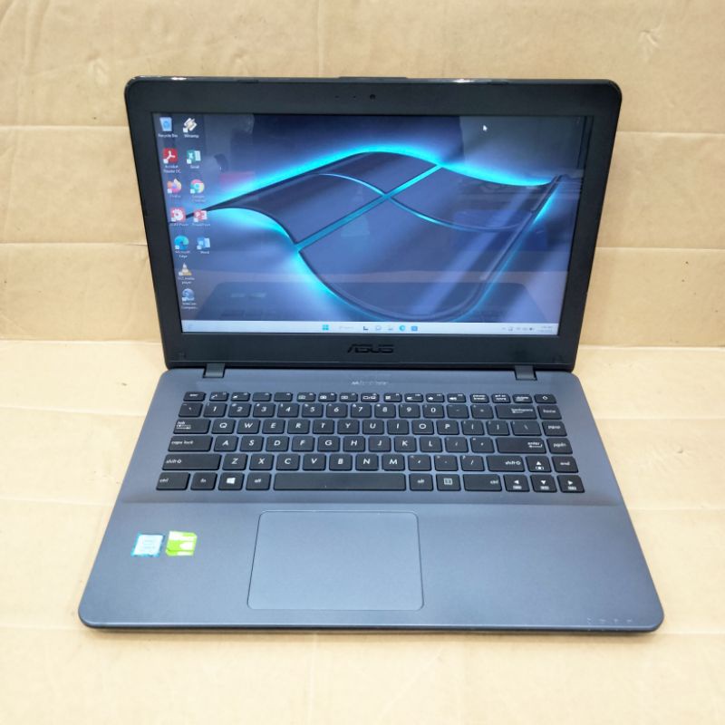 Laptop Asus Vivobook A442U Intel core i5-8250U RAM 8GB SSD 256GB 930MX