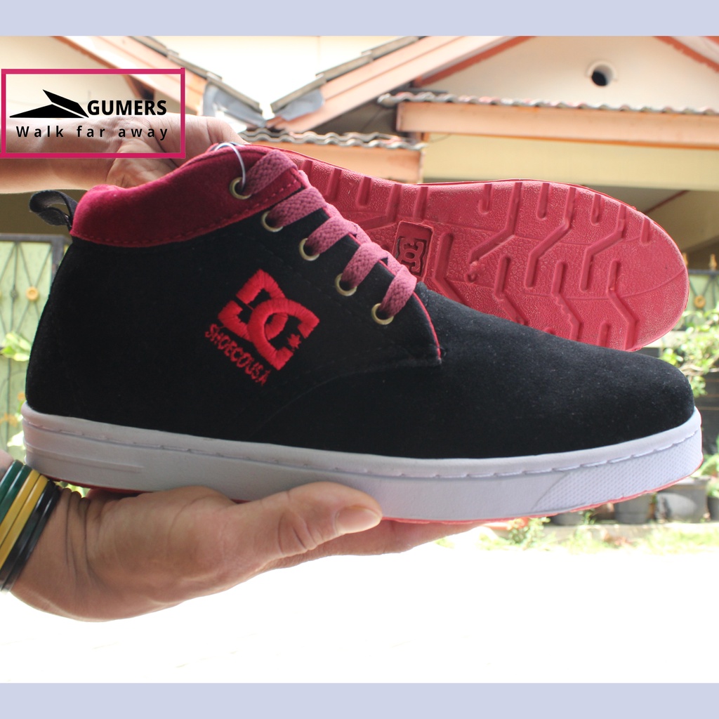 SEPATU DC SHOES BLCK  LOW PRIA / SOL SUDAH DIJAHIT / SEPATU SEKOLAH / SEPATU KERJA / SEPATU SANTAI / SNEAKERS PRIA, SEPATU HITAM, SEPATU FULL BLACK