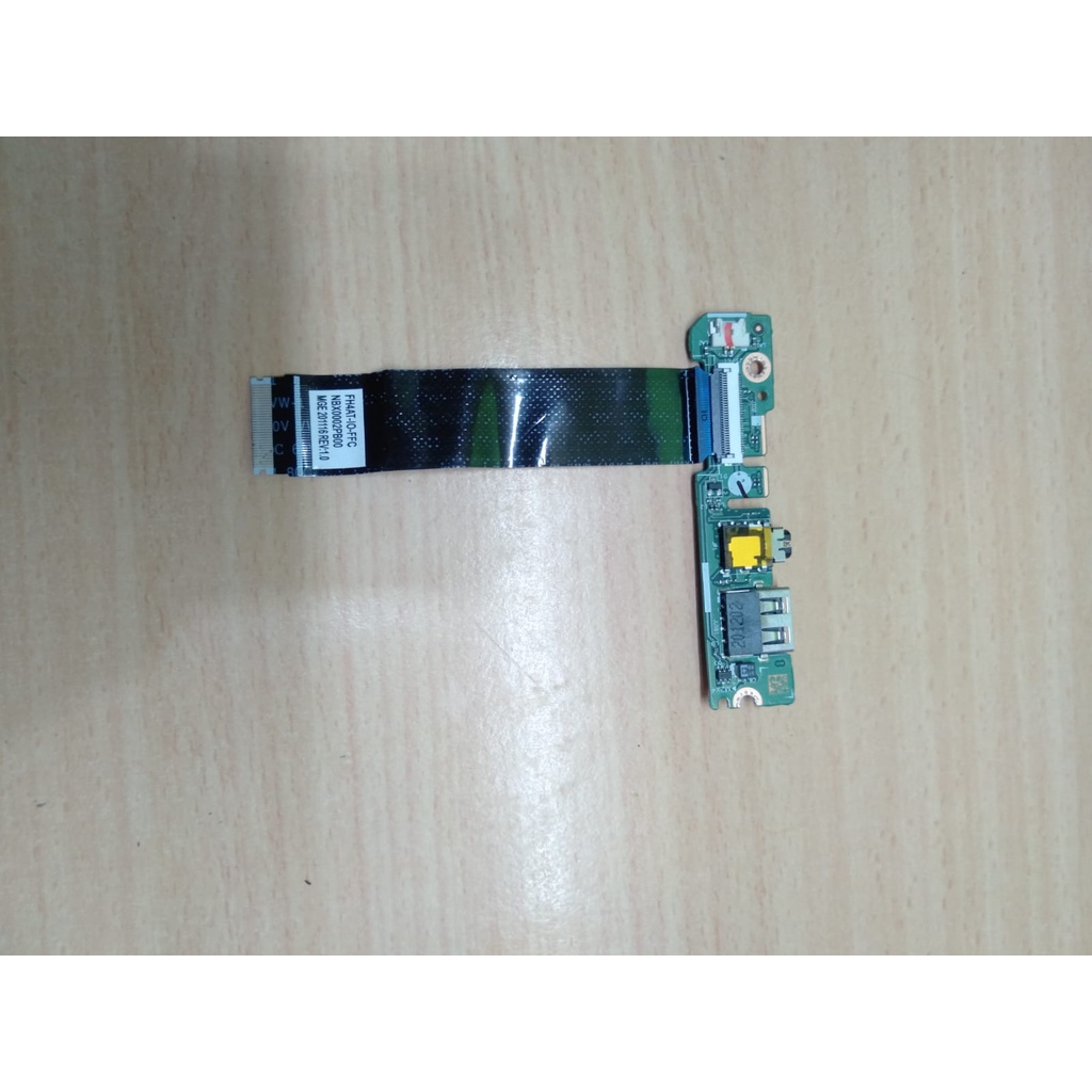 Port USB Laptop Acer Aspire 5