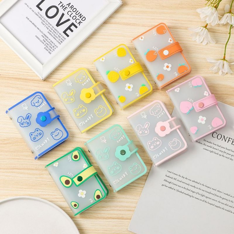 Dompet kartu transparan