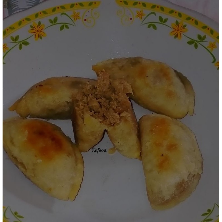 CIRENG ISI AYAM 10 ENAK DAN MURAH/CIRENG PASTEL ISI