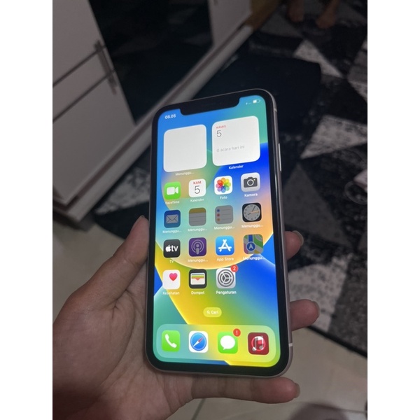 IPHONE XR 128 WARNA WHITE KEMENPERIN