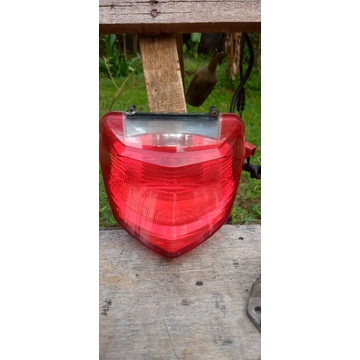 LAMPU BELAKANG CB150 R OLD