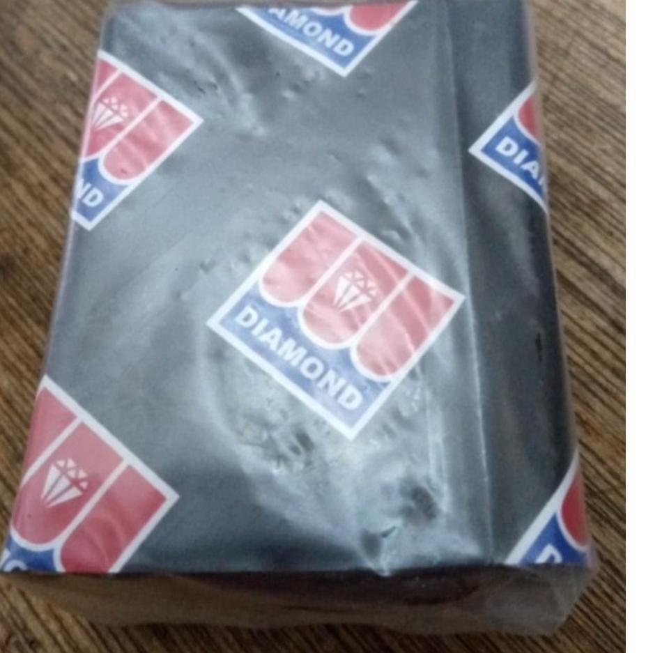 

CodeX3j3I Coklat Batang / Blok Diamond Dark Chocolate Compound Rep +/- 250gr Dark F1 - Diamond