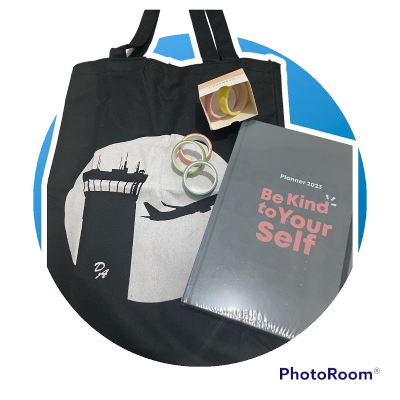 

Terlaris ✨ - Buku Planner 2023 Agenda Tahunan FREE TOTEBAG3.1.23