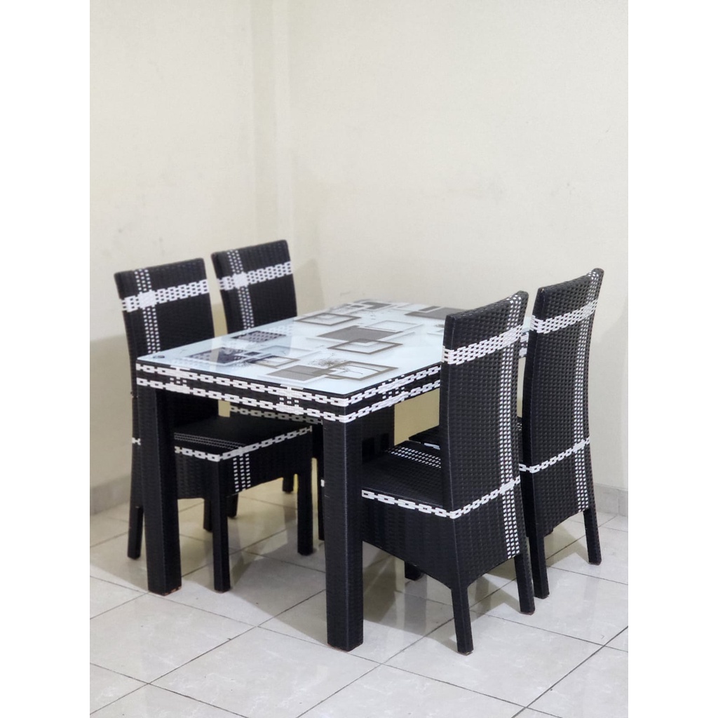 Free ongkir 20km / meja makan sintetis kaca motif / meja makan minimalis /meja makan 4 kursi rotan k