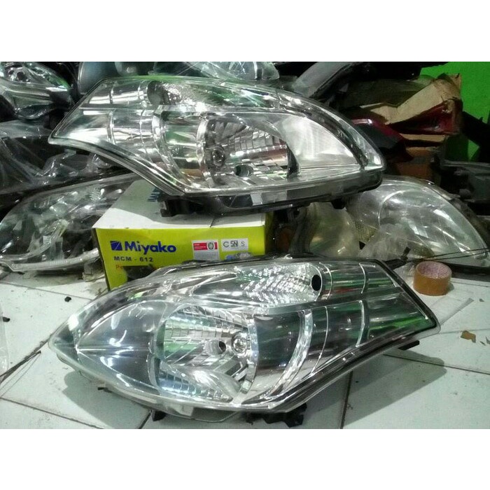 {BEKAS} Headlamp Lampu Depan Ertiga Original Diskon