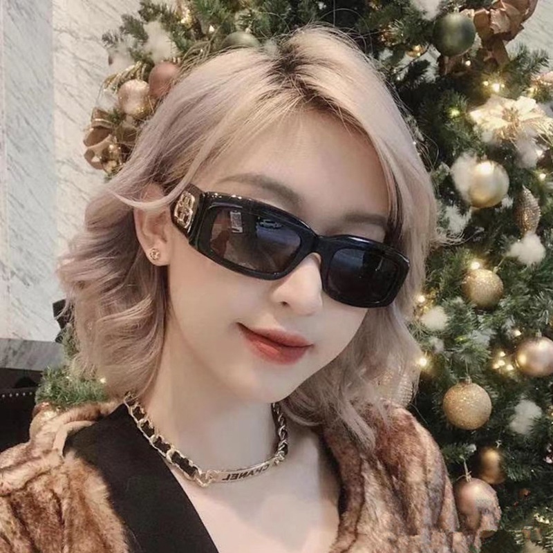 (YUZHU) Ins Fashion Kacamata Hitam Persegi Panjang Untuk Wanita Gaya Retro Design Sunglasses Double B Wide Temple Sunglasses