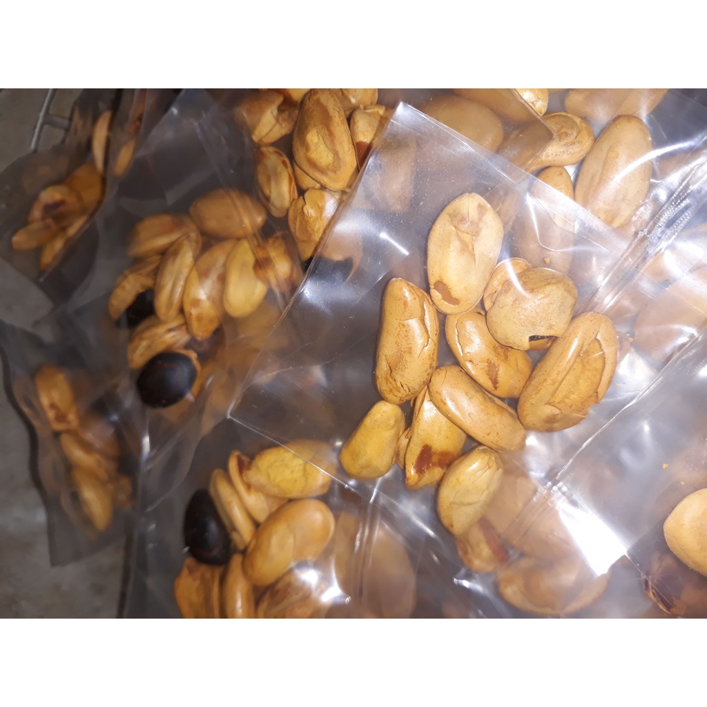 

kacang kedawung matang 1 bungkus / obat perut kembung