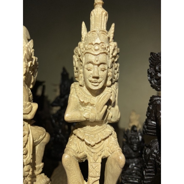 KERAJINAN BIDAK CATUR BALI