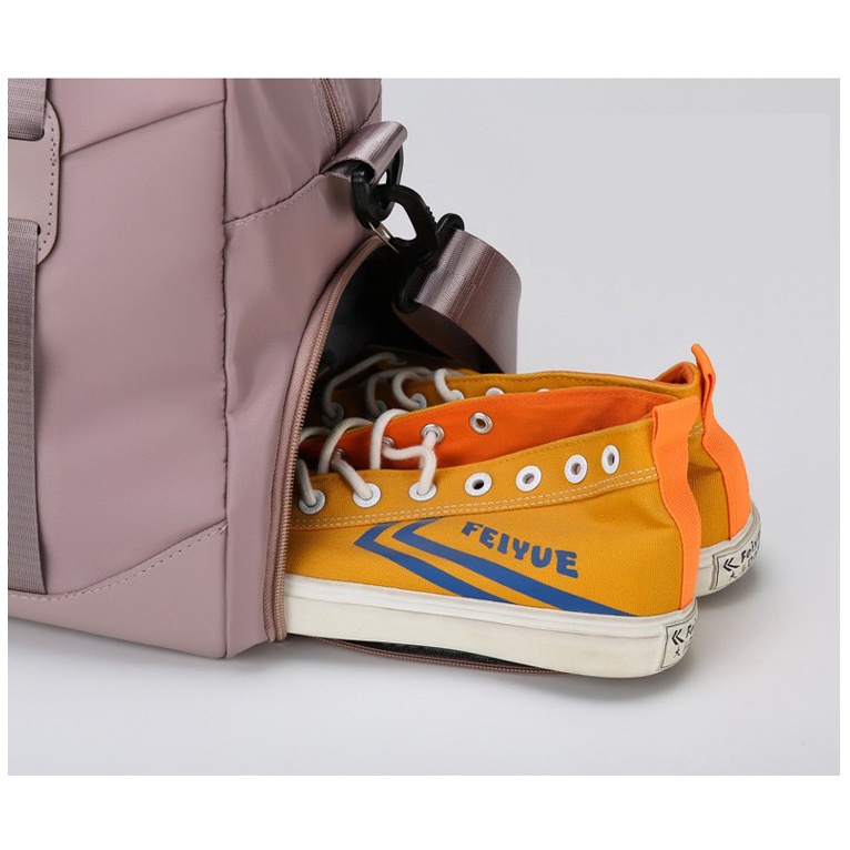 Tas Travel Duffel Bag Olahraga Gym Wanita Ada Tempat Sepatu