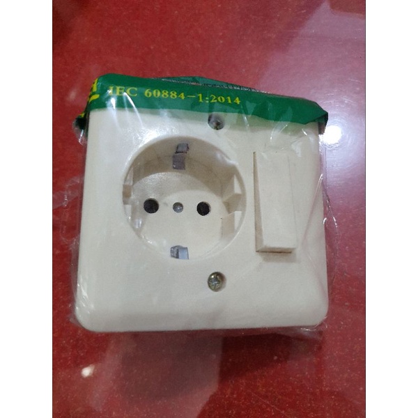 IB engkel stopkontak arde / inbow saklar stopkontak arde murah meiko /omi