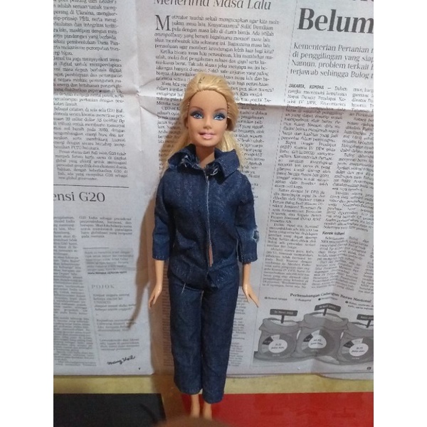 Boneka Barbie Jeans Ori Mattel (Bekas)